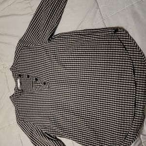 Dressy plaid blouse❤